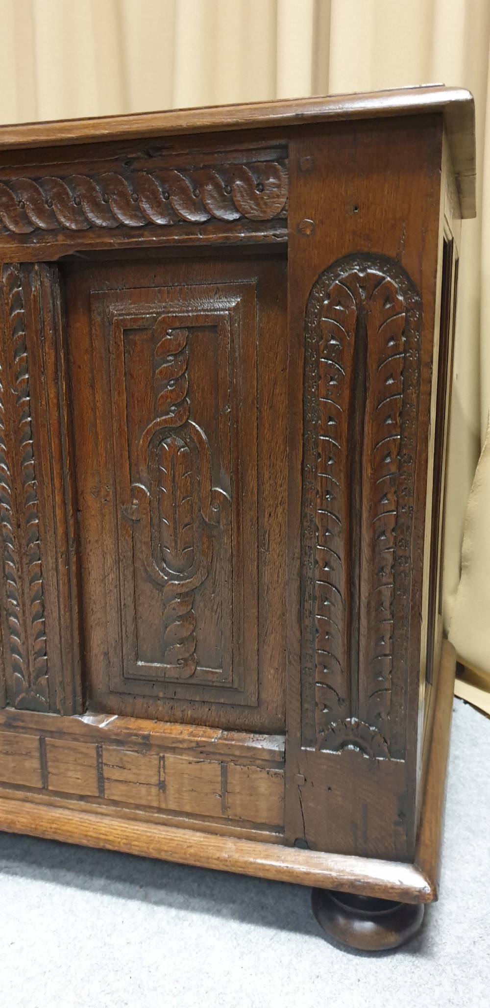 Large French oak coffer View III