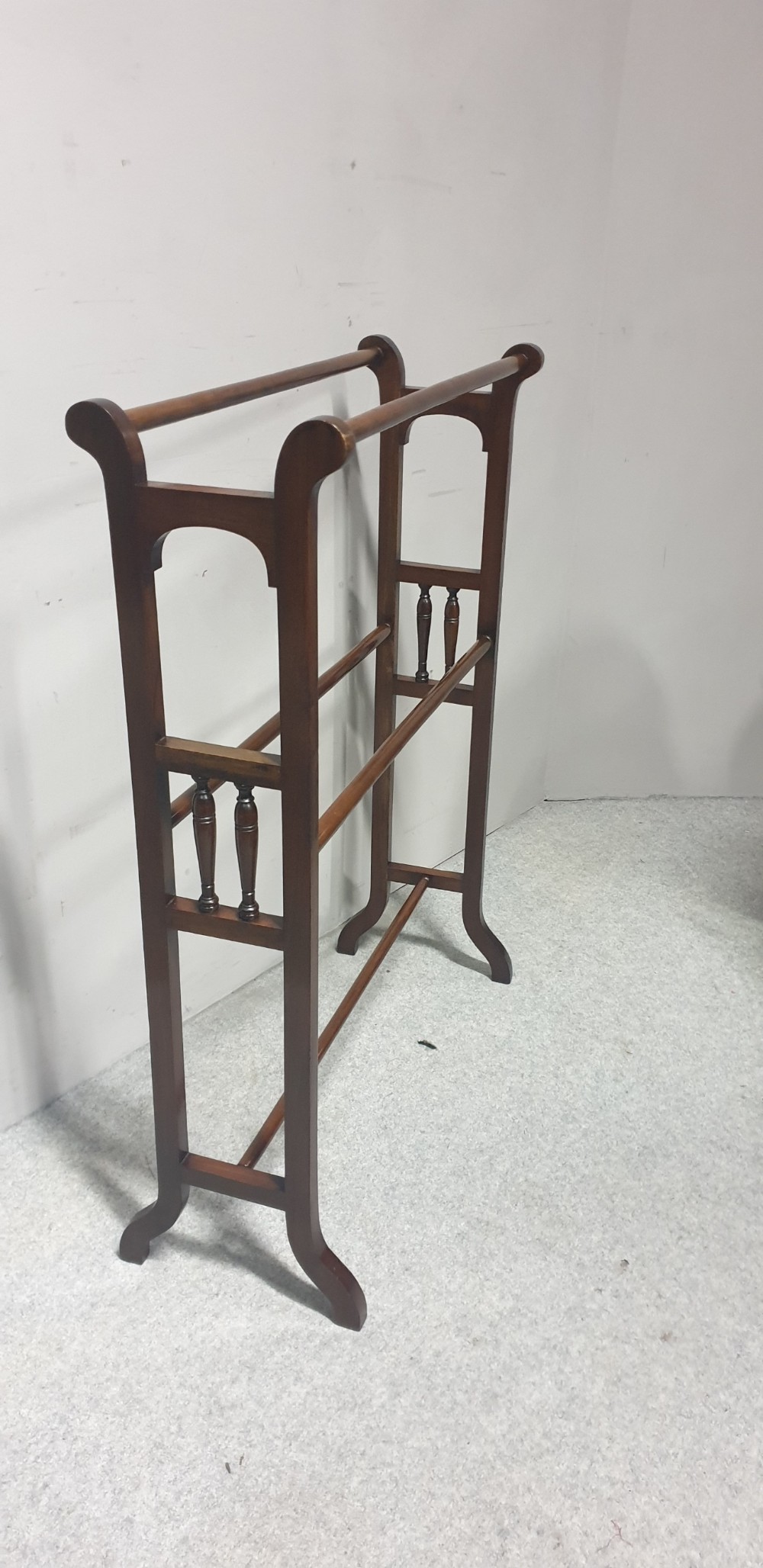 Nice Edwardian mahogany Towel Rail View II