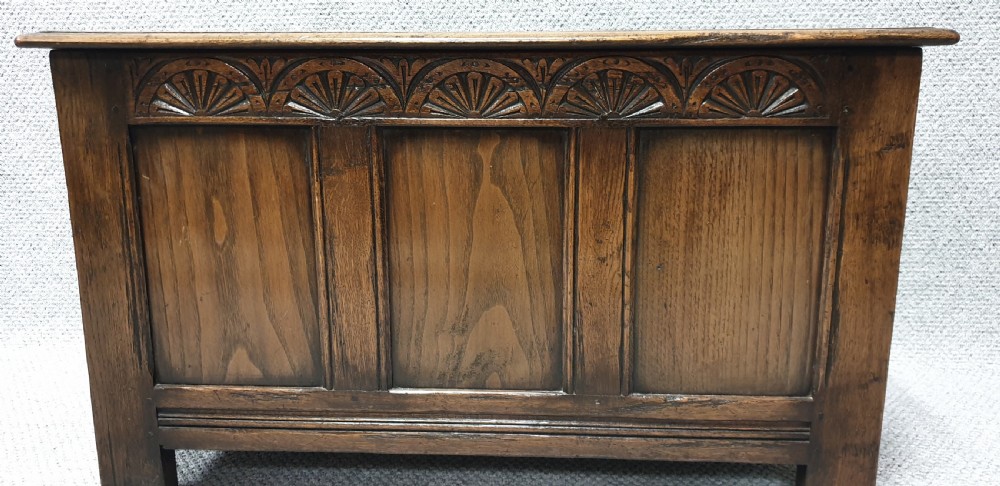 Small Oak Coffer View II