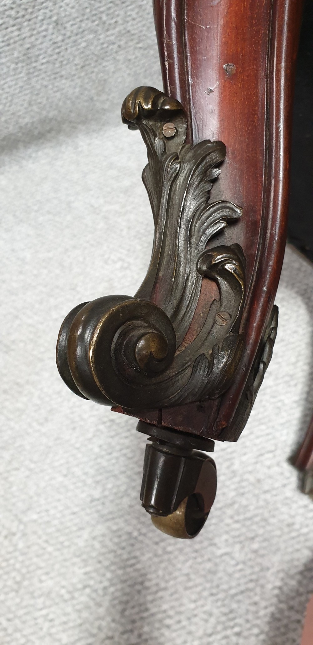 Superior Mahogany Leather Library Chair View XI