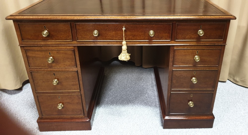 Top Quality  Mahogany Pedestal  Desk View V