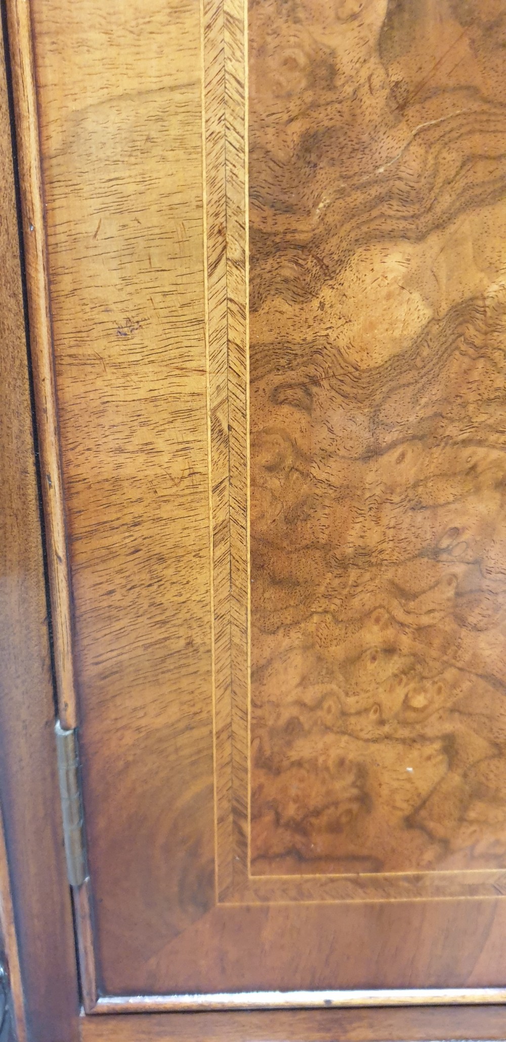 Top Quality Burr Walnut Sideboard View VIII