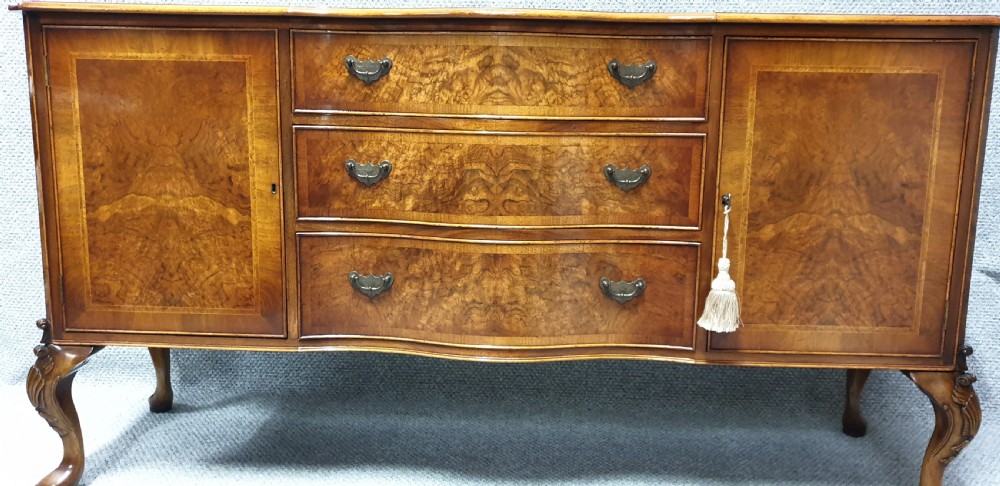 Top Quality Burr Walnut Sideboard View XIII