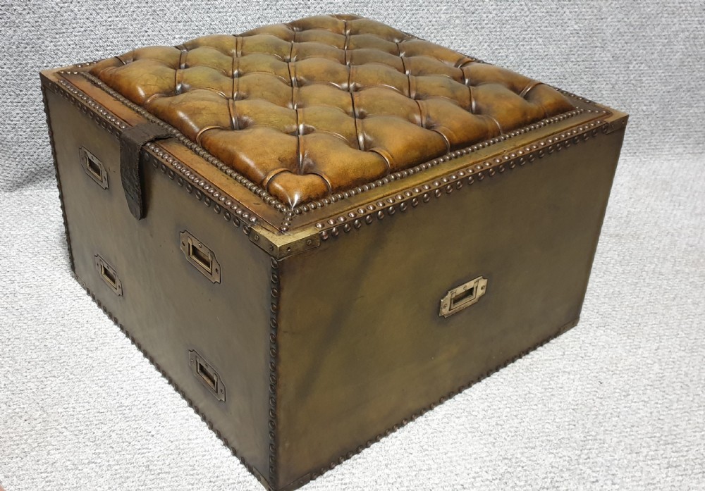 Super Green Leather Campaign Box View IV