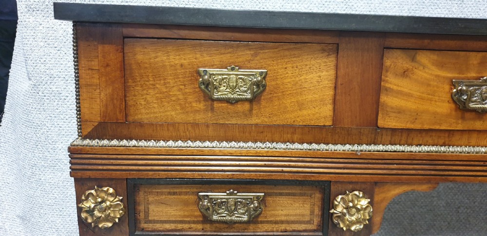 Superb Regency Mahogany Sideboard View XI