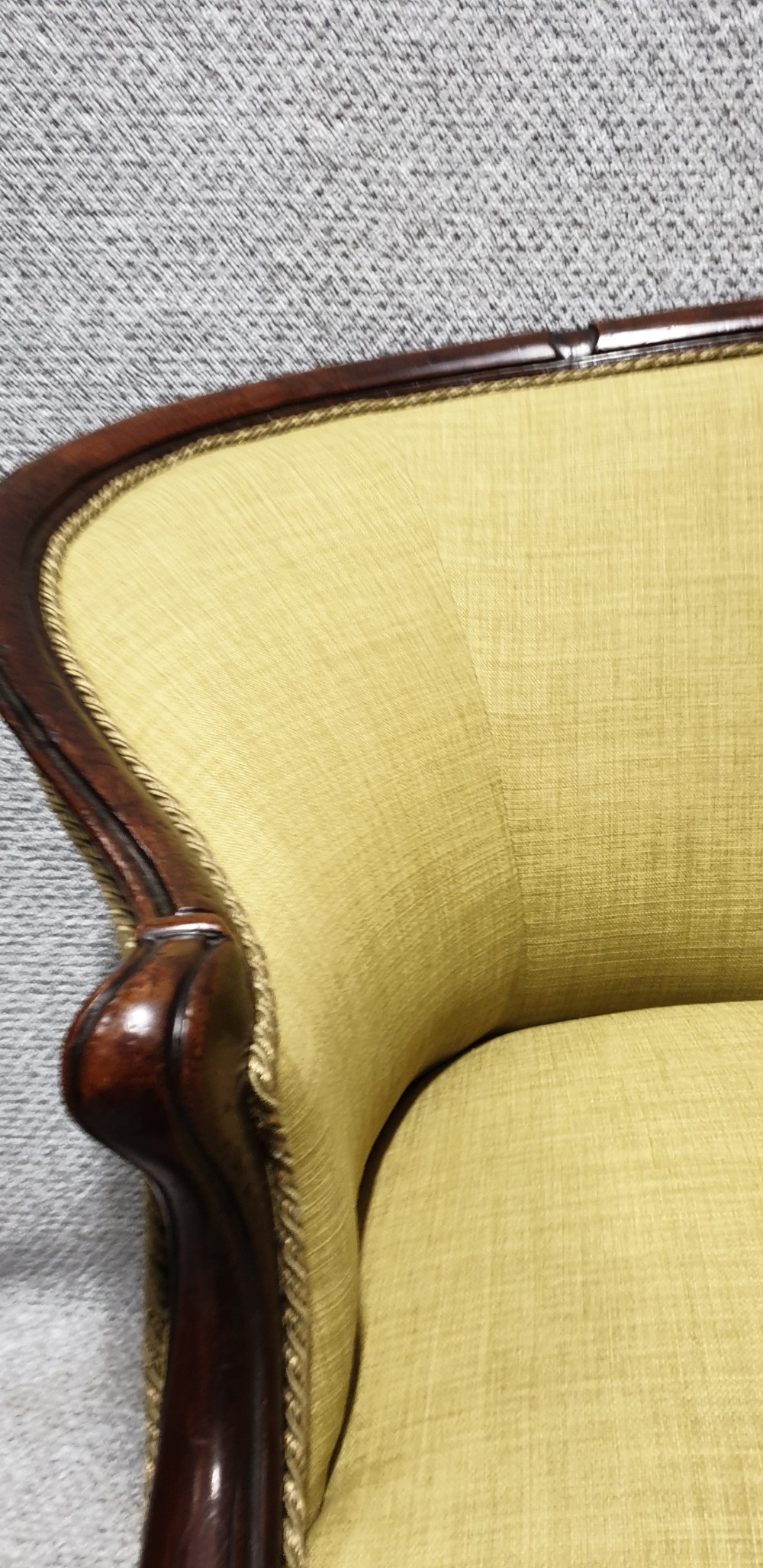 Pretty Victorian  Mahogany Sofa View VII