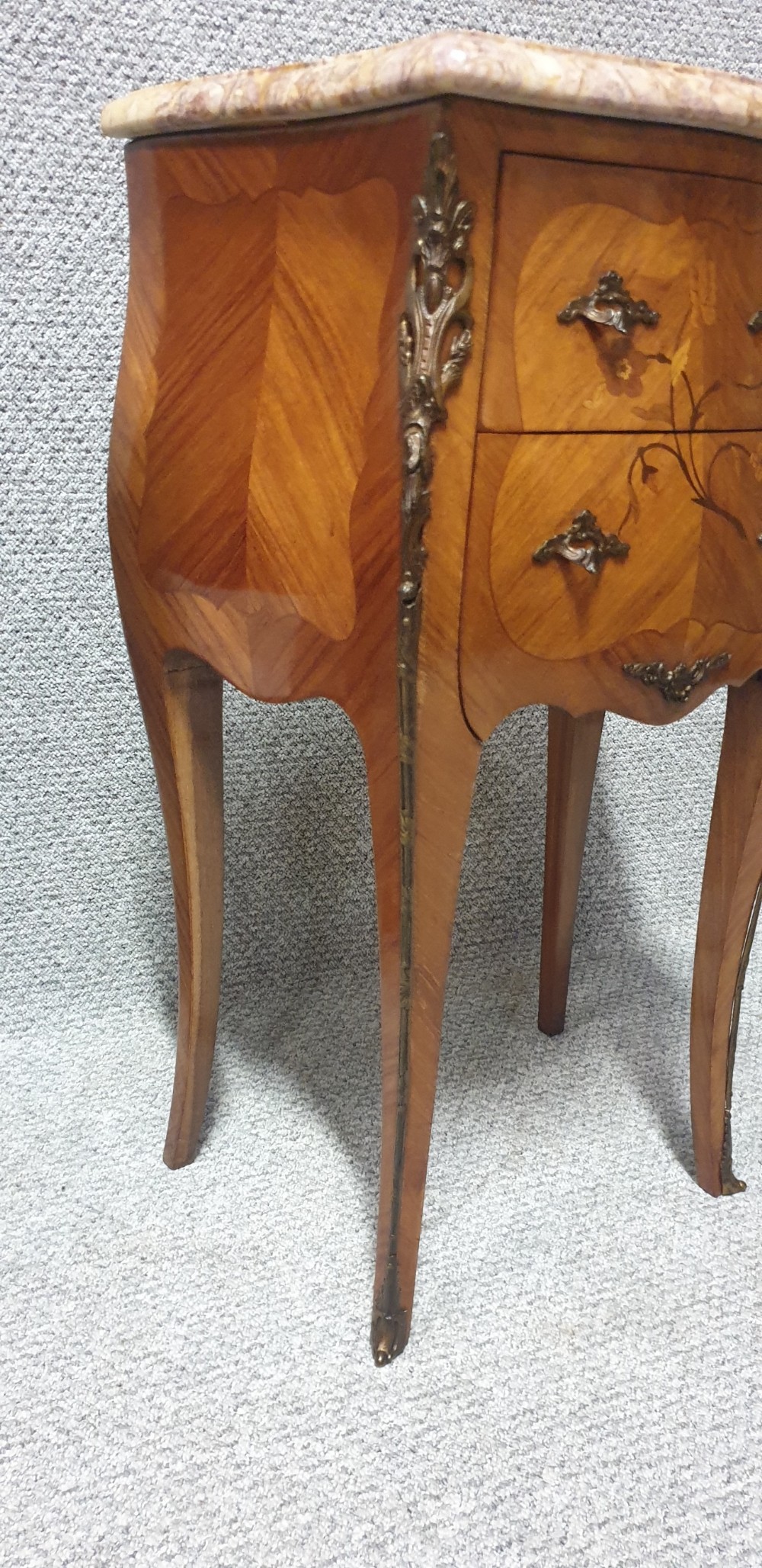 Excellent Pair of French Marquetry Bedside chests View VI