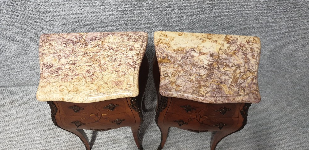 Excellent Pair of French Marquetry Bedside chests View VIII