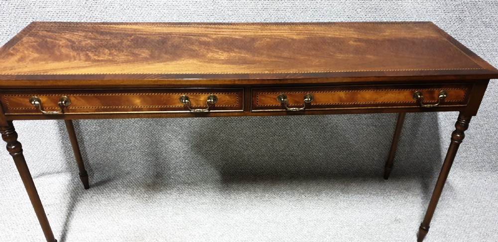 Excellent quality Mahogany Sideboard Server View II