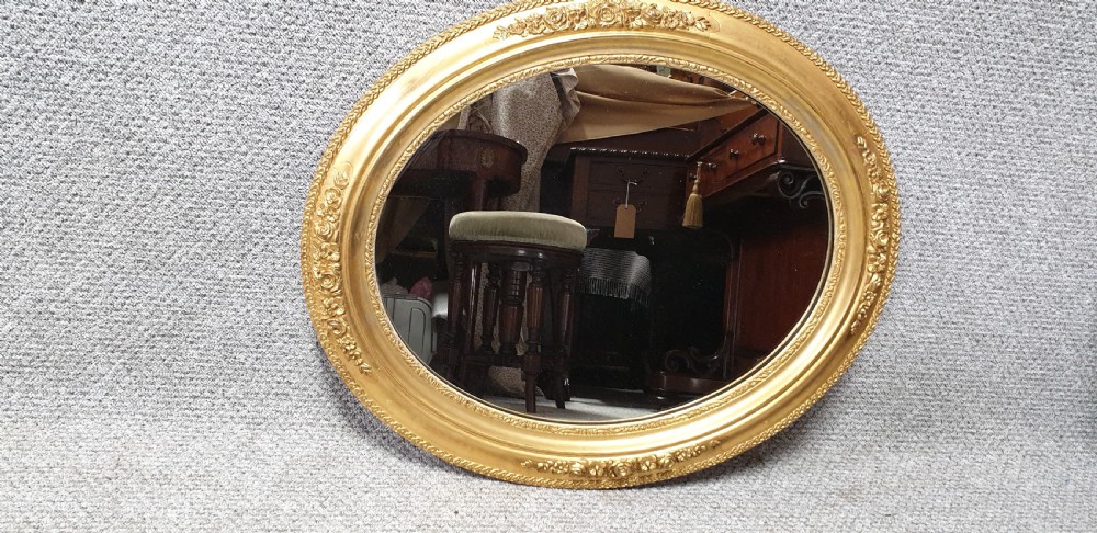 Pretty English Gilt Oval Mirror View III