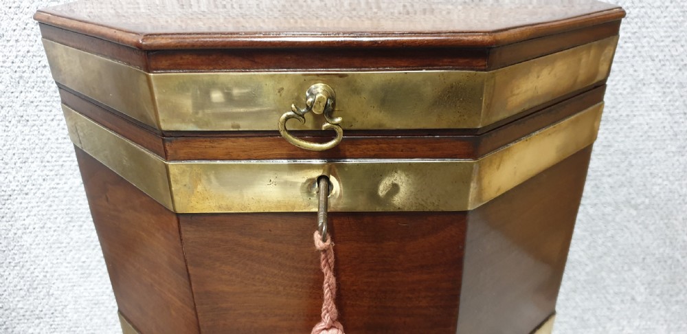 Super Georgian Mahogany Wine cooler View II