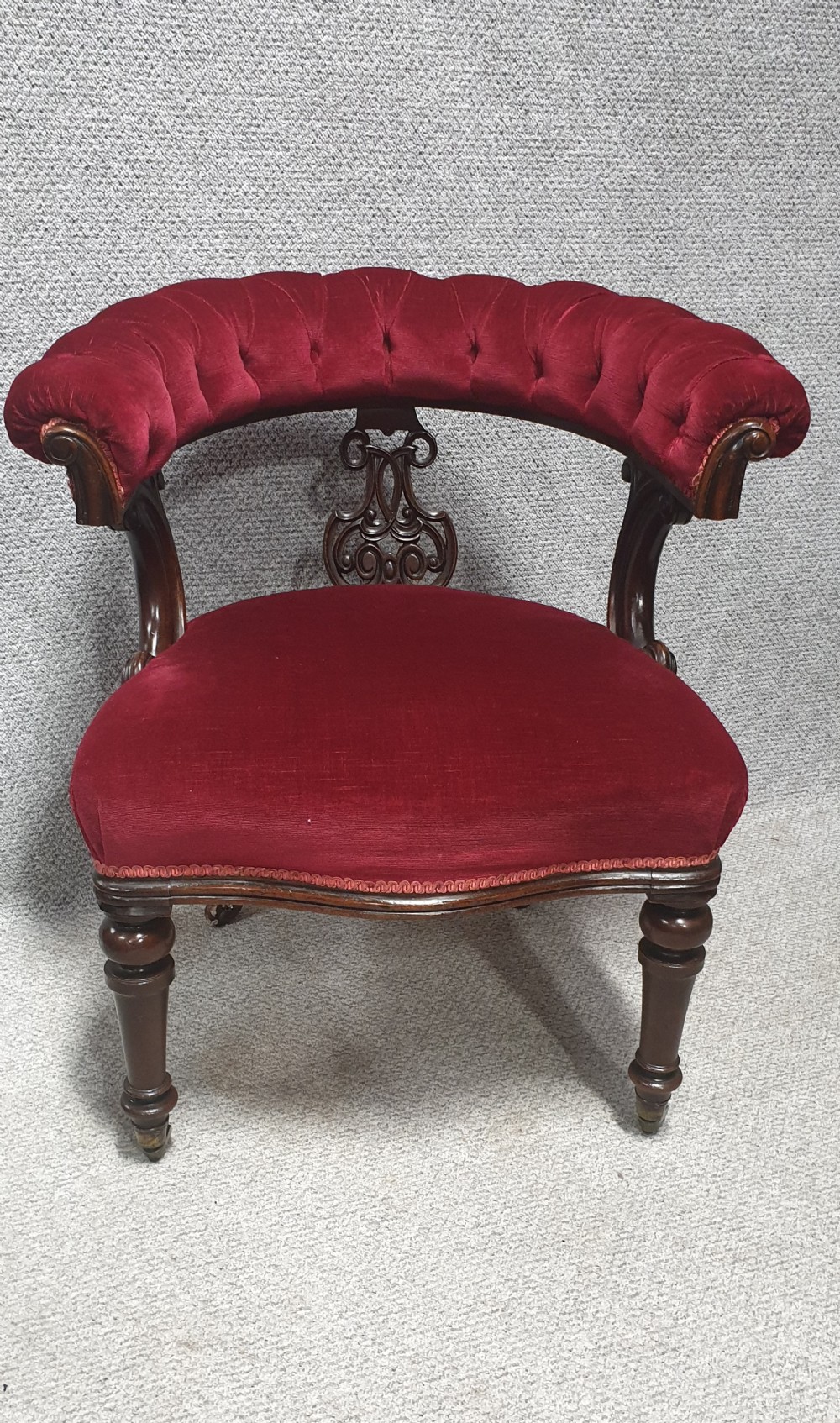 Excellent Quality Victorian Mahogany Desk Chair