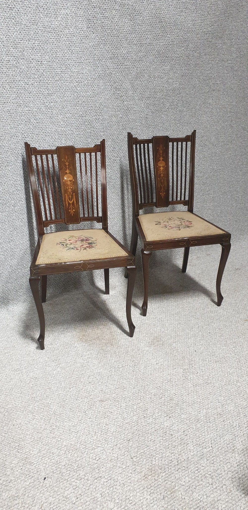 Pair mahogany Inlaid Sidechairs