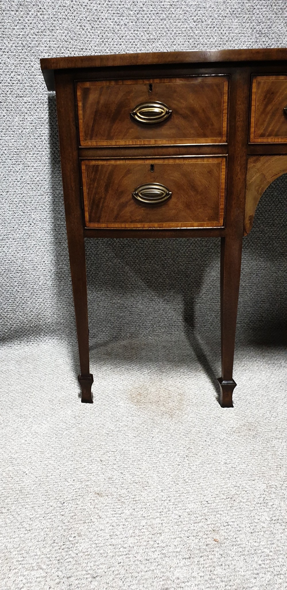 Very Good Georgian Mahogany Sideboard View X
