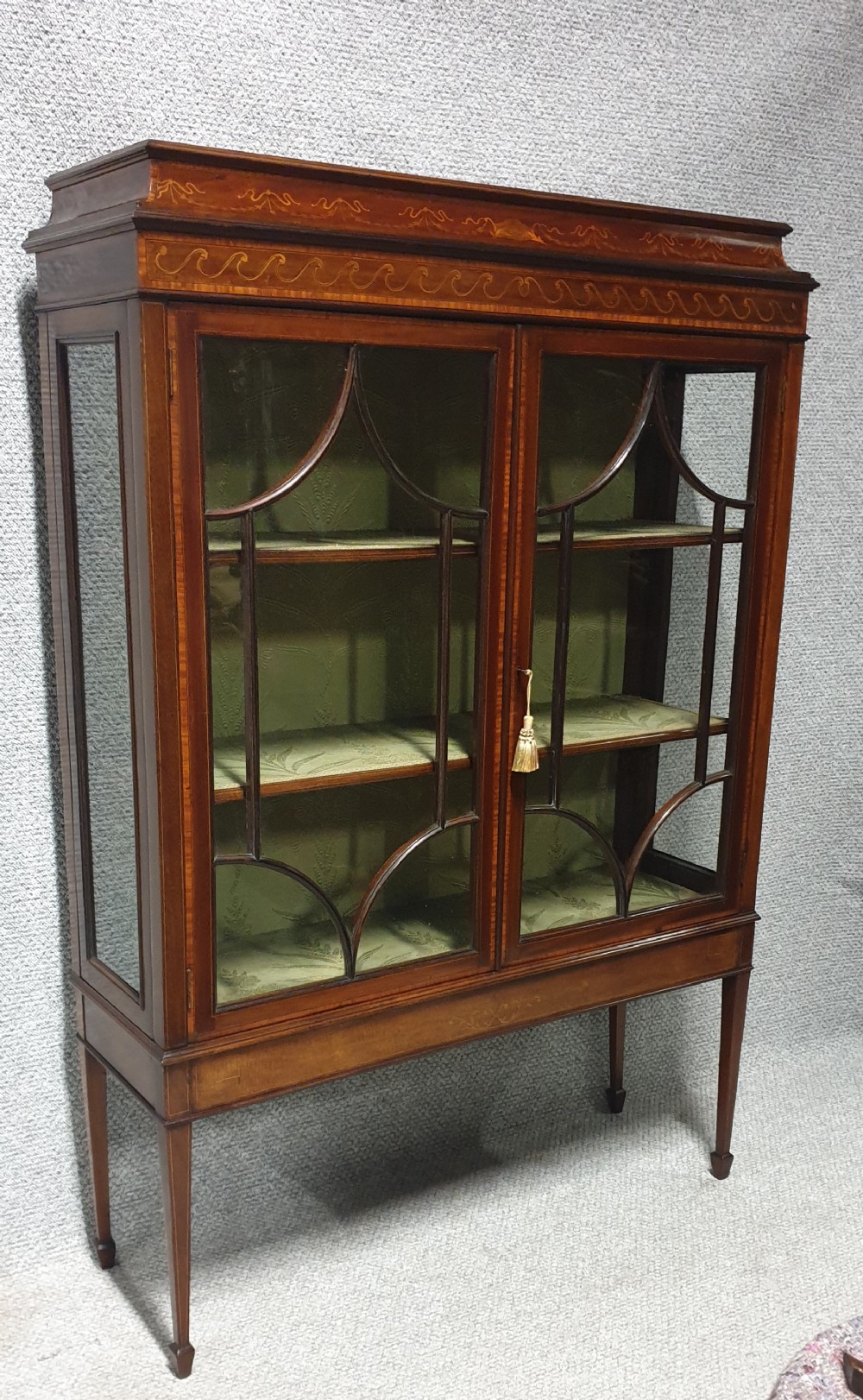 Very Nice Edwardian Mahogany Display Cabinet 