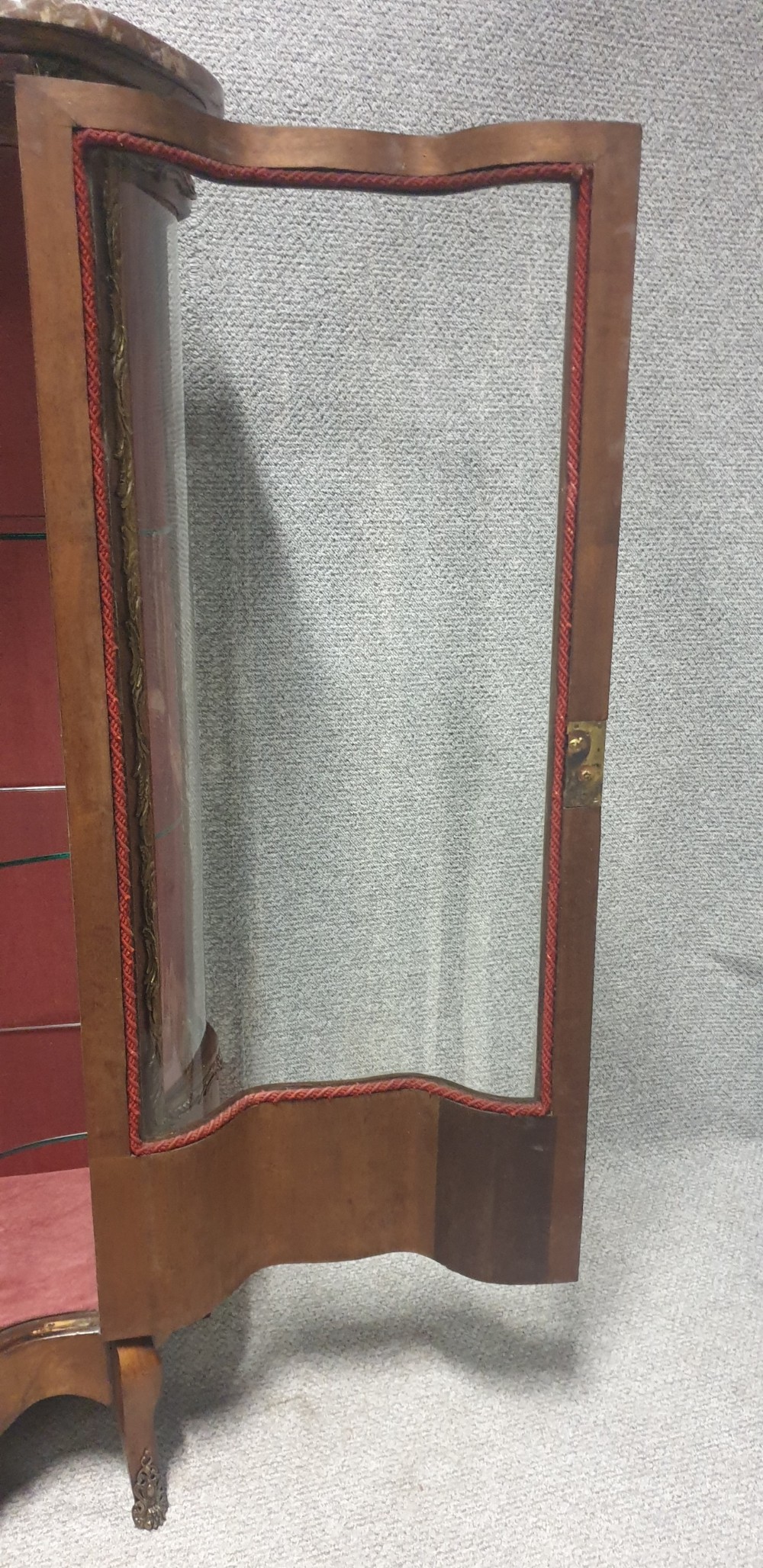 FRENCH MARQUETRY DISPLAY CABINET View IV