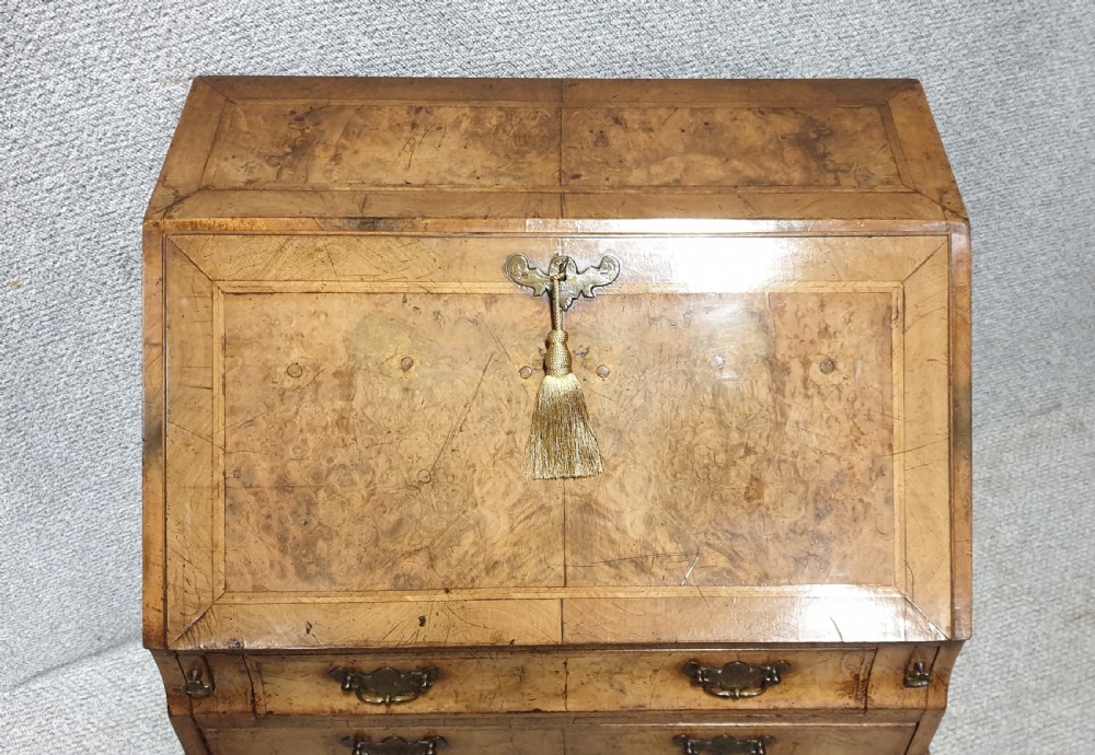 Superb Queen Anne Burr Walnut Bureau View IV