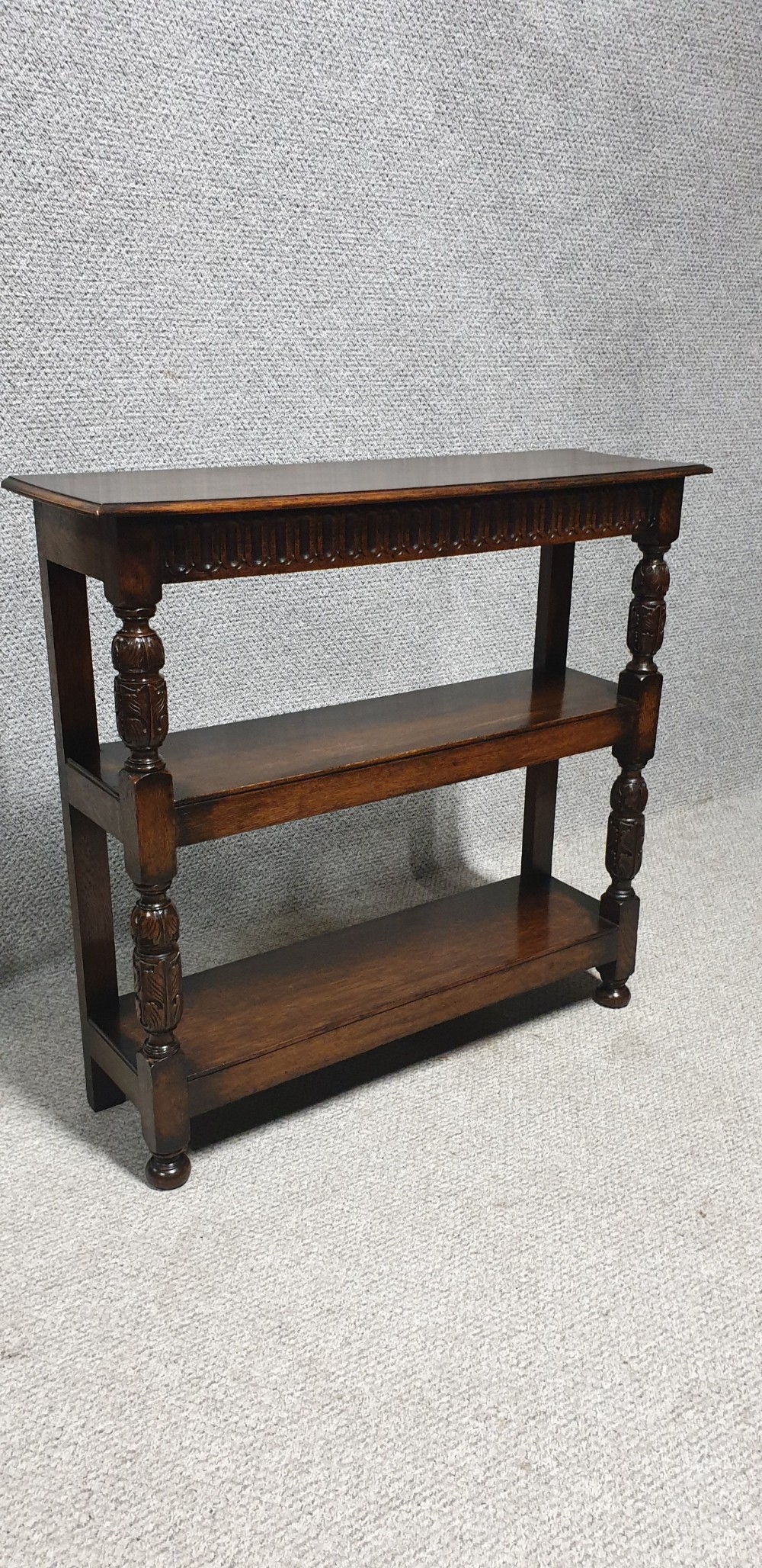 VERY NICE OAK OPEN BOOKCASE View II