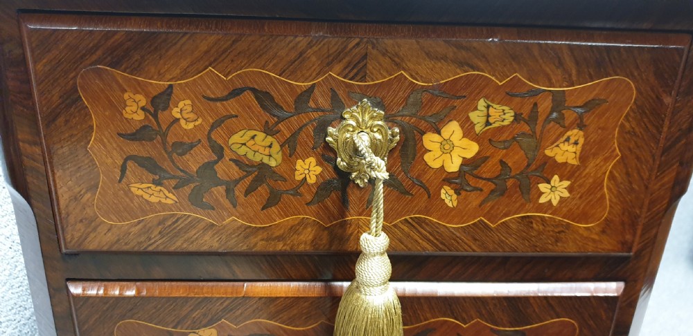 Wonderful Marquetry Semanier Chest of Drawers View IV