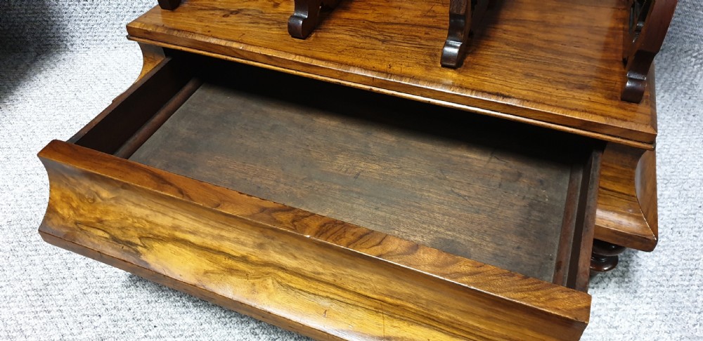 Outstanding Walnut  Canterbury  View II