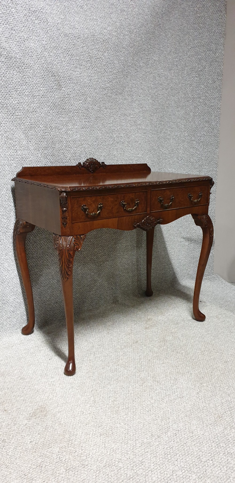 Burr Walnut Sidetable 