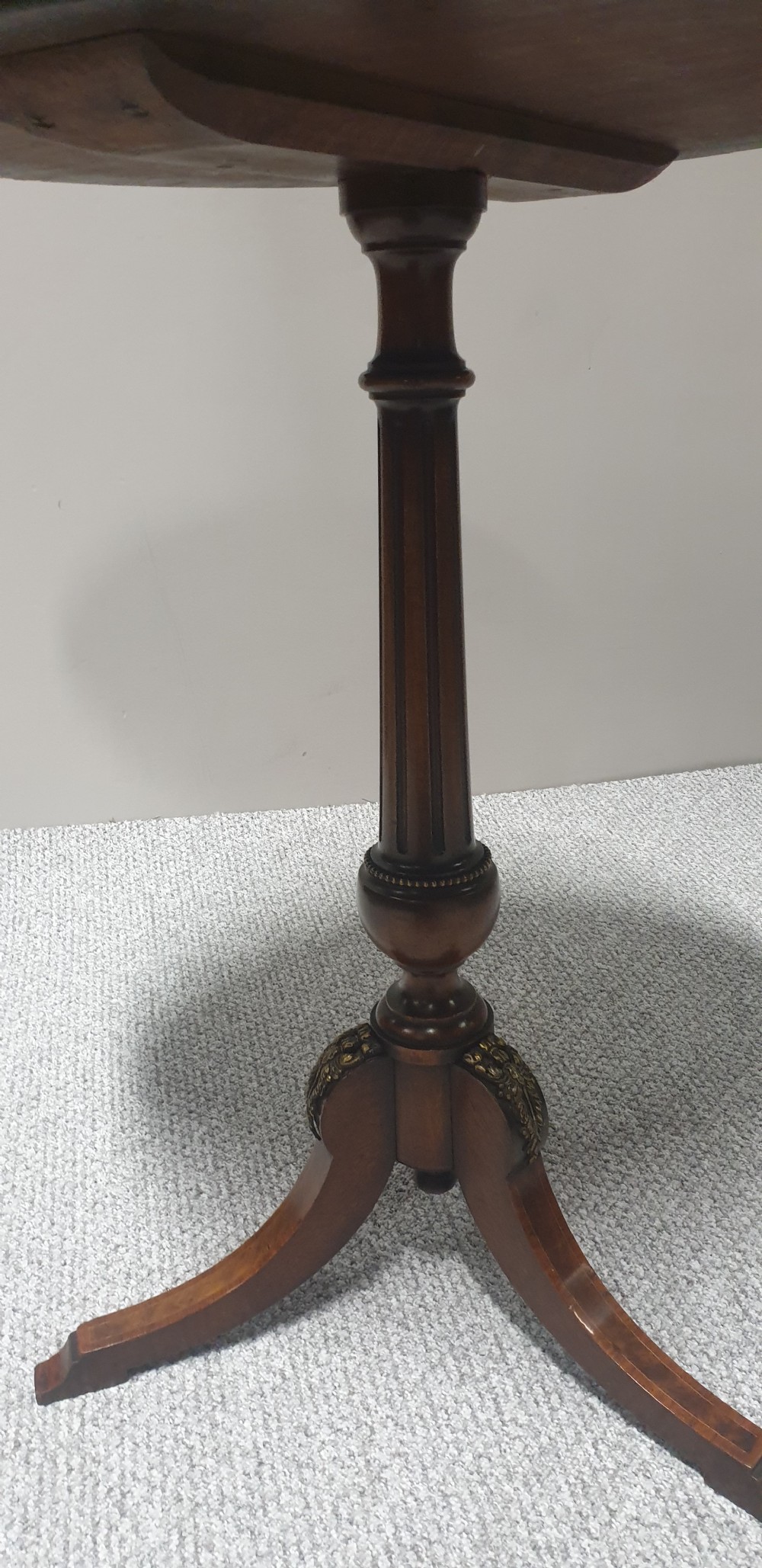 Superb Amboyna Pedesta Table View X