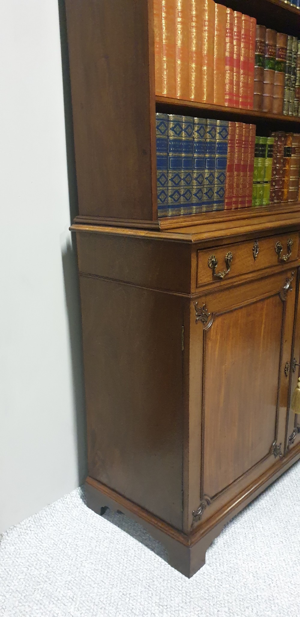 Superb Georgian Mahogany Open Bookcase View XV