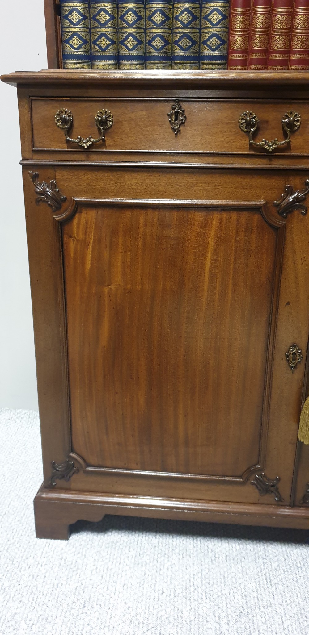 Superb Georgian Mahogany Open Bookcase View XXII