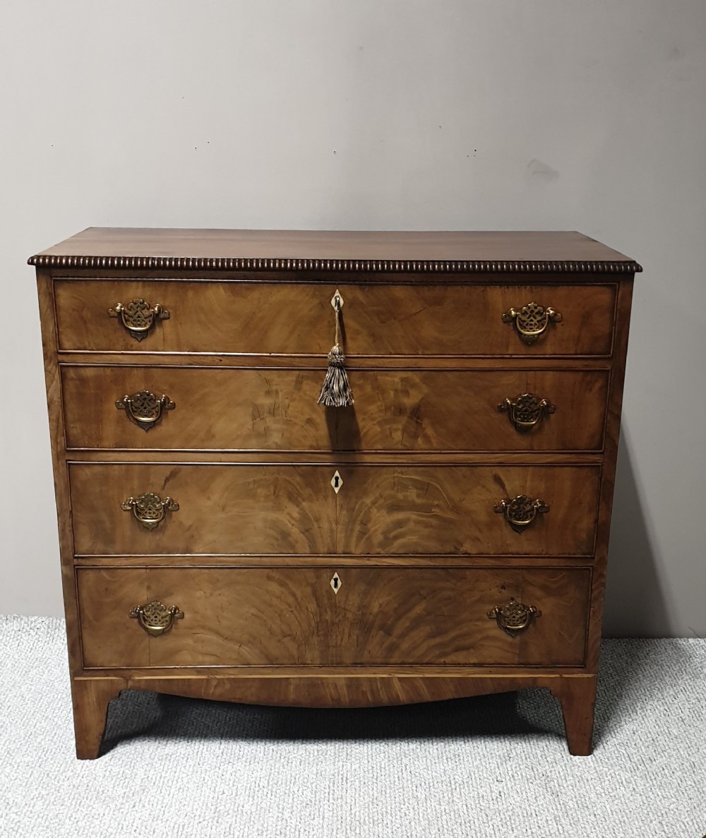Regency Mahogany Chest of Drawers