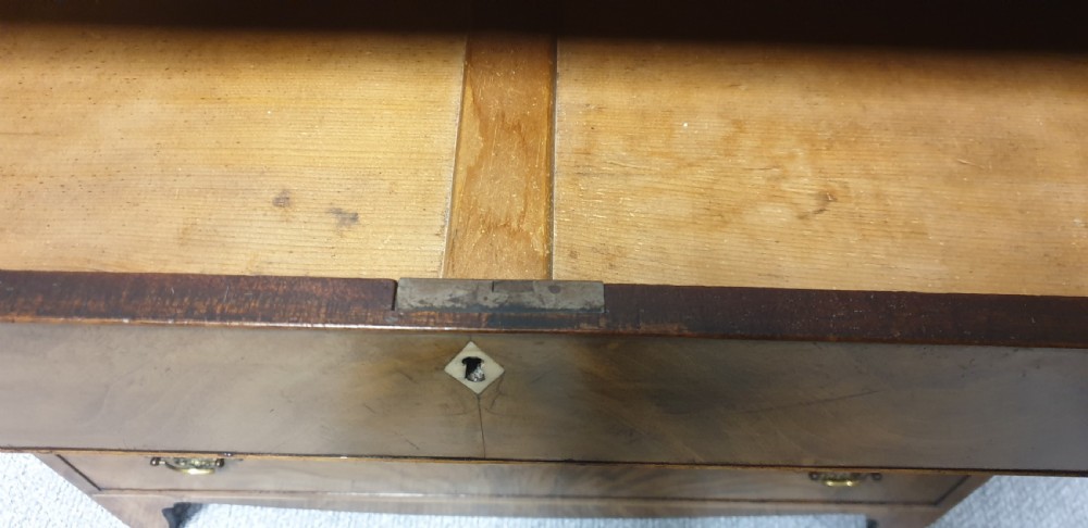 Regency Mahogany Chest of Drawers View VI