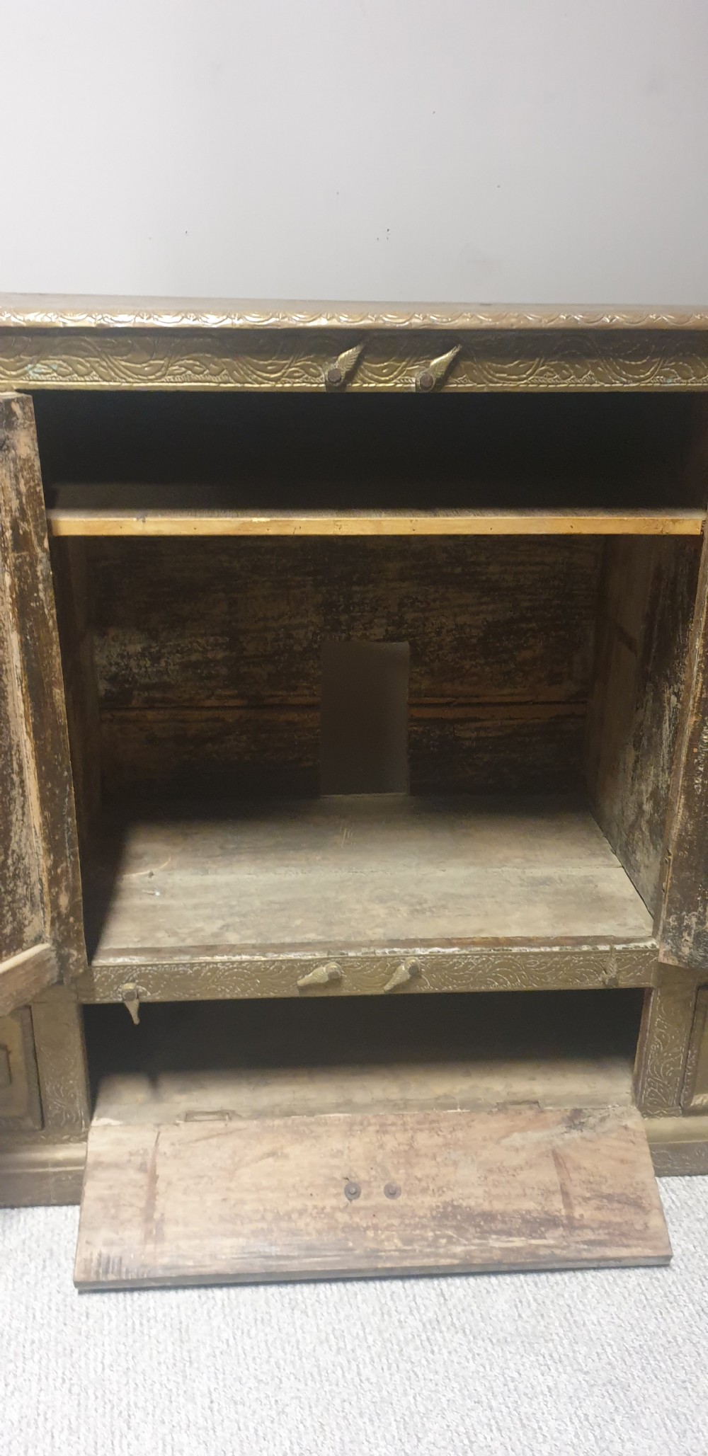 Outstanding Brass Side Cabinet Console View IX