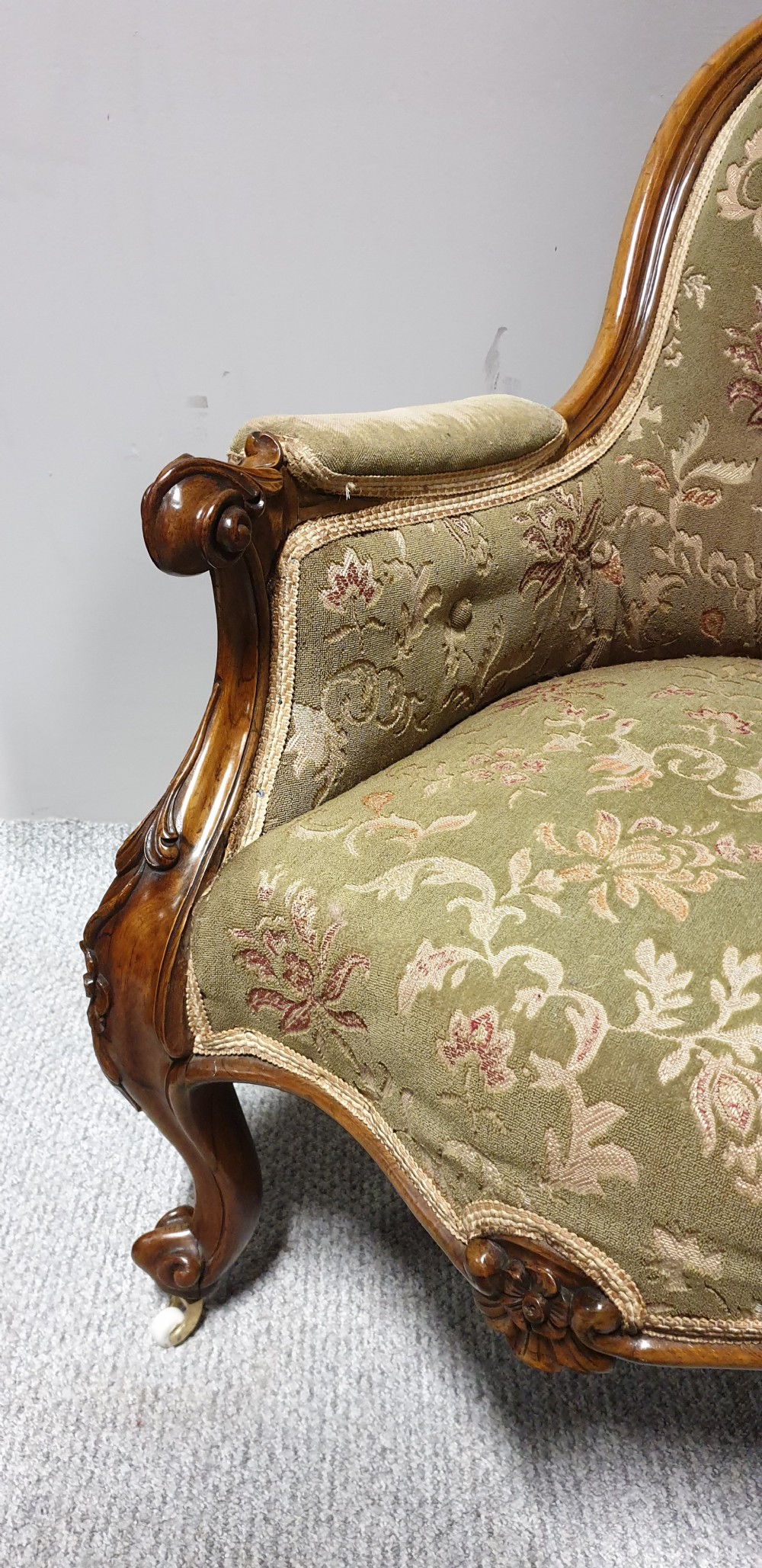 Outstanding Victorian Rosewood Library Chair  View III