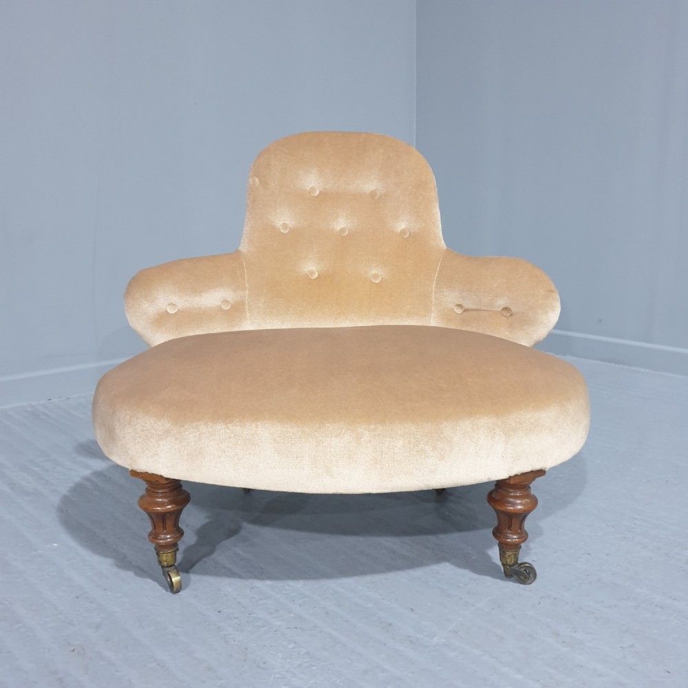 Victorian Oval Chair