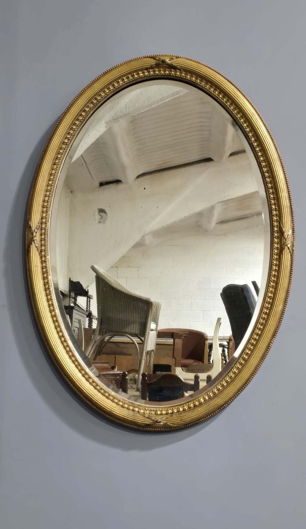 Lovely Victorian Oval Gilt Wall Mirror View IV
