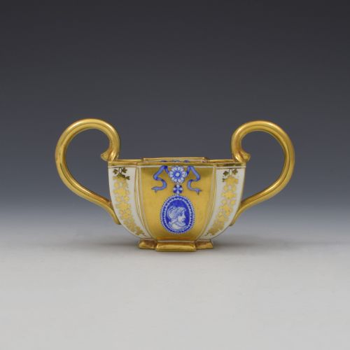 fig 1. Unusual Coalport Porcelain Small Quatrefoil Sugar Bowl Gilt & Cameo Pattern A4846 c.1885
