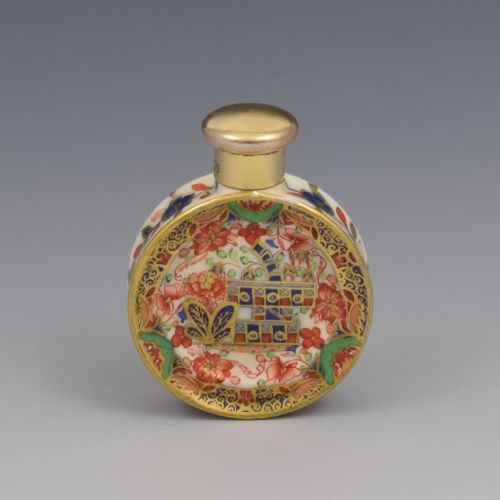 fig 1. Sampson Mordan & Co. Silver Gilt & Imari Porcelain Scent Perfume Bottle Spode 967