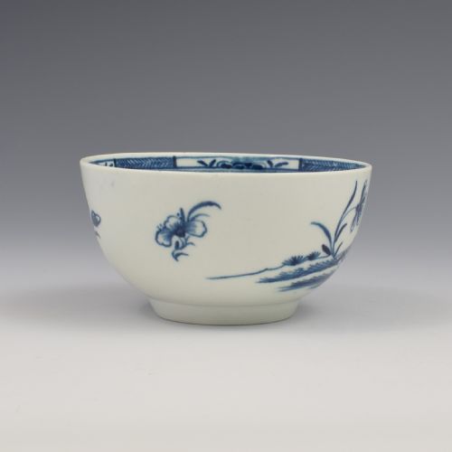 FIRST PERIOD WORCESTER PORCELAIN CANDLE FENCE BLUE WHITE SLOP BOWL C1760 - ADDITIONAL PHOTO 2