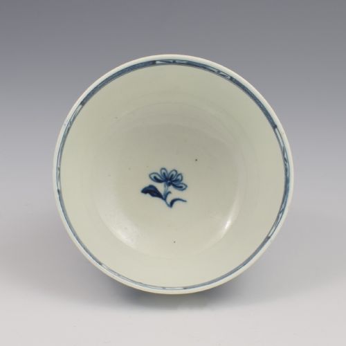 FIRST PERIOD WORCESTER PORCELAIN CANDLE FENCE BLUE WHITE SLOP BOWL C1760 - ADDITIONAL PHOTO 4