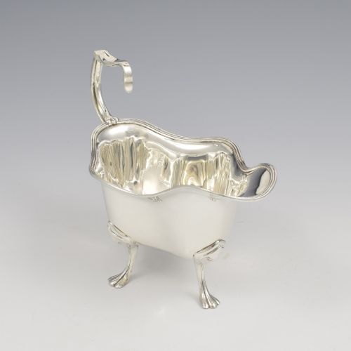 fig 1. Stunning Edwardian Art Nouveau Quatrefoil Silver Sauce Boat / Sauceboat