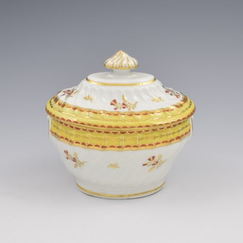 fig 1. Gorgeous Chamberlain's Porcelain Spiral Fluted Sucrier Pattern 219 c.1800