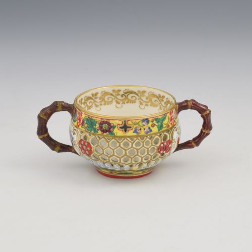 Rare Chamberlain's Worcester Pierced Double Walled Porcelain Twin Handle Cup C.1846