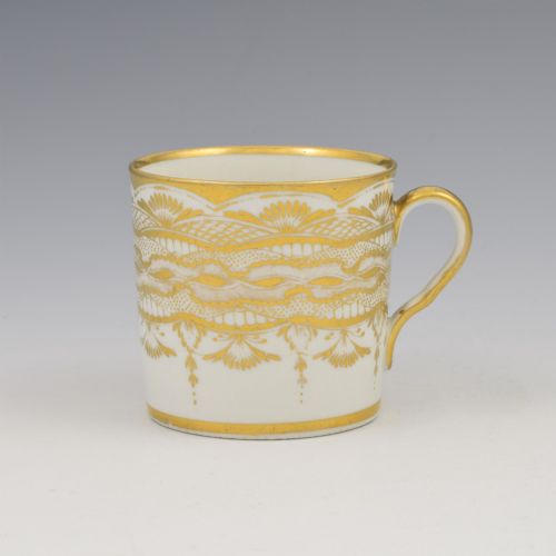 Stunning Georgian Coalport Porcelain Gilt Lace Coffee Can C.1805