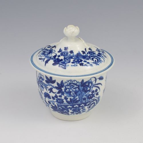 FIRST PERIOD WORCESTER PORCELAIN FENCE PATTERN SUCRIER SUGAR BOWL COVER C1770