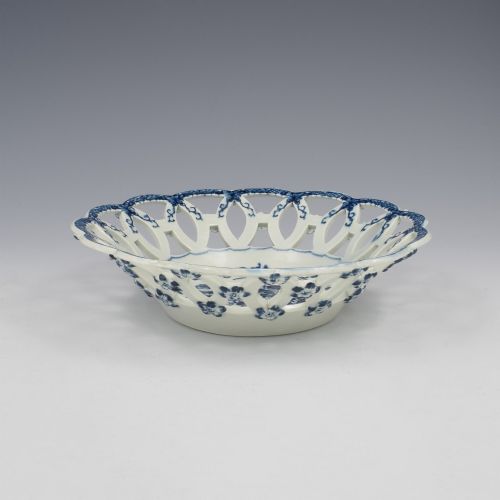DR WALL FIRST PERIOD WORCESTER PORCELAIN PINE CONE CIRCULAR BASKET C1775 - ADDITIONAL PHOTO 4