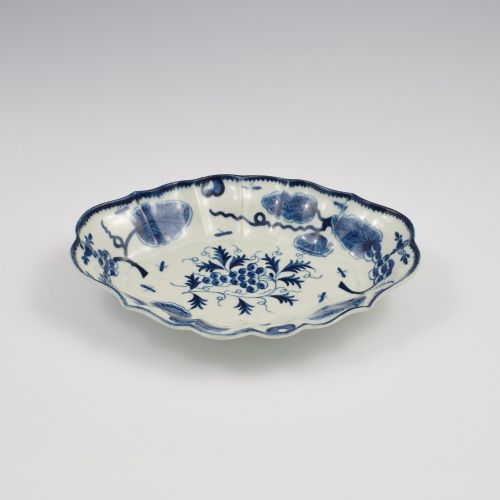 RARE FIRST PERIOD WORCESTER PORCELAIN RUBBER TREE PLANT DESSERT DISH C1775 - ADDITIONAL PHOTO 2