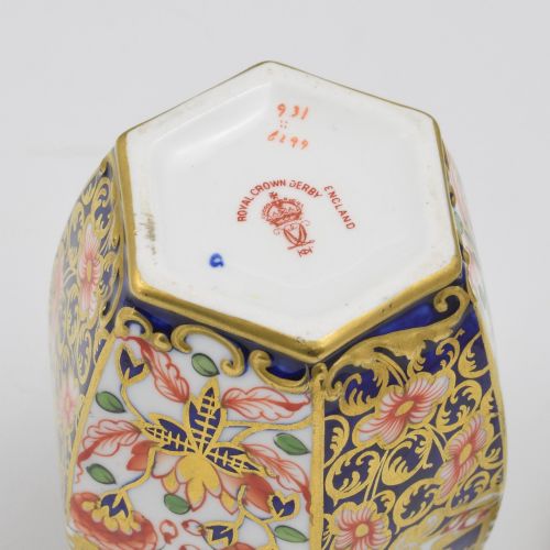 VICTORIAN ROYAL CROWN DERBY PORCELAIN HEXAGONAL TEA CANISTER WITCHES PATTERN 6299 - ADDITIONAL PHOTO 7