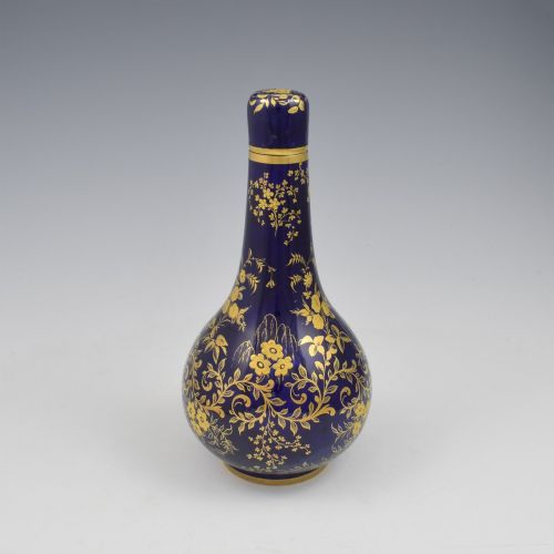 STUNNING DERBY PORCELAIN BOTTLE VASE COVER SVRES STYLE GILT ON BLUE C1835 - ADDITIONAL PHOTO 3