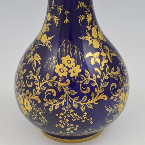 STUNNING DERBY PORCELAIN BOTTLE VASE COVER SVRES STYLE GILT ON BLUE C1835 - ADDITIONAL PHOTO 4