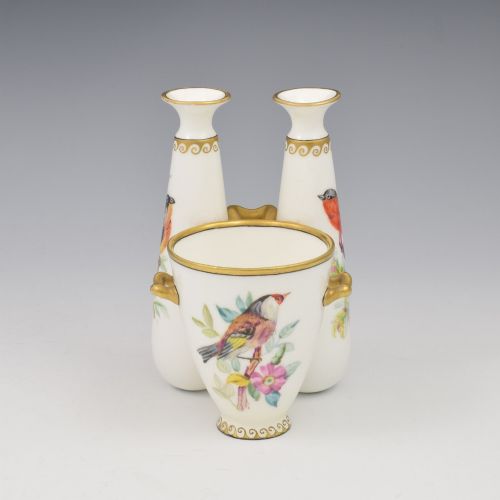 GORGEOUS VICTORIAN ROYAL WORCESTER ORNITHOLOGICAL TRIPLE VASE JOHN HOPEWELL C1875 - ADDITIONAL PHOTO 1