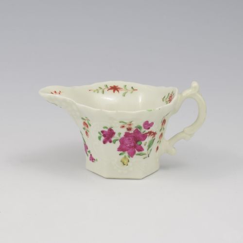 Fine Dr Wall / First Period Worcester Porcelain Hexagonal Sauce Boat C.1755